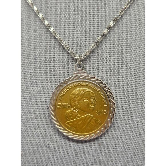 American Indian Relief Council 2015 Sacajawea Coin Token Chain Link Necklace - Picture 2 of 5